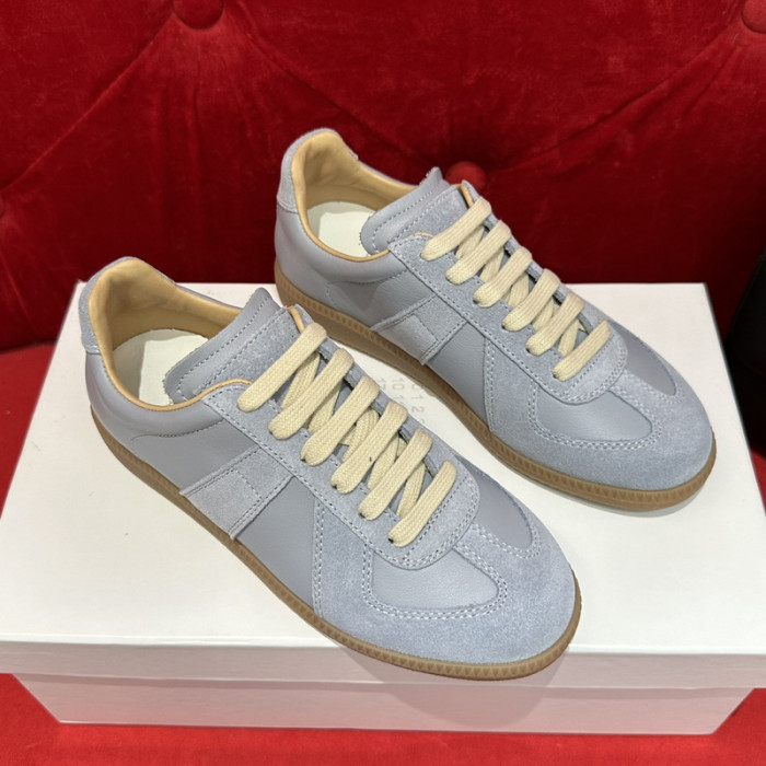 ma*s*n Ma*i*la sneaker