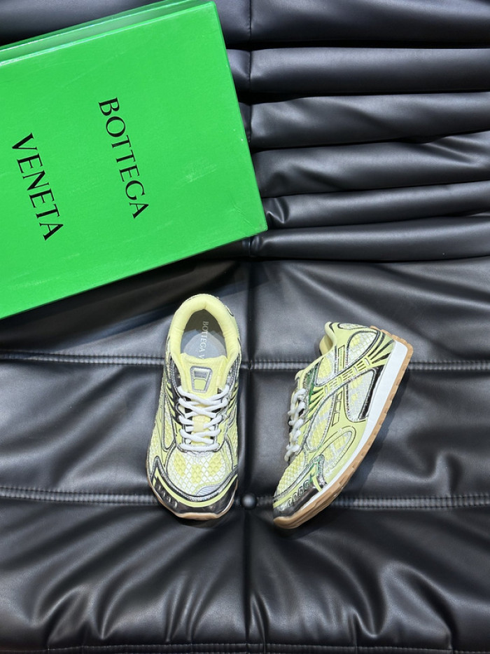 Bo*te*ga ve*ne*ta orbit sneaker
