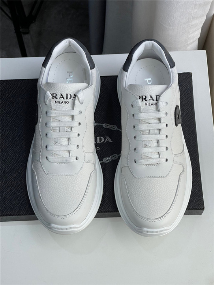 PRDA Sneaker