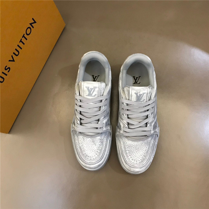 LUSV SNEAKERS