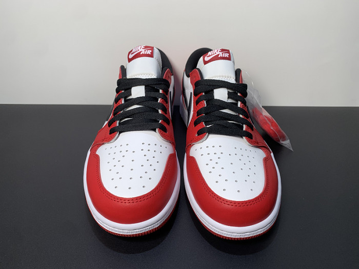 AIR JORDAN 1 RETRO LOW CHICAGO (2016) 705329-600