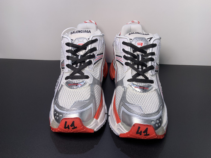 BALCIA RUNNER SNEAKER