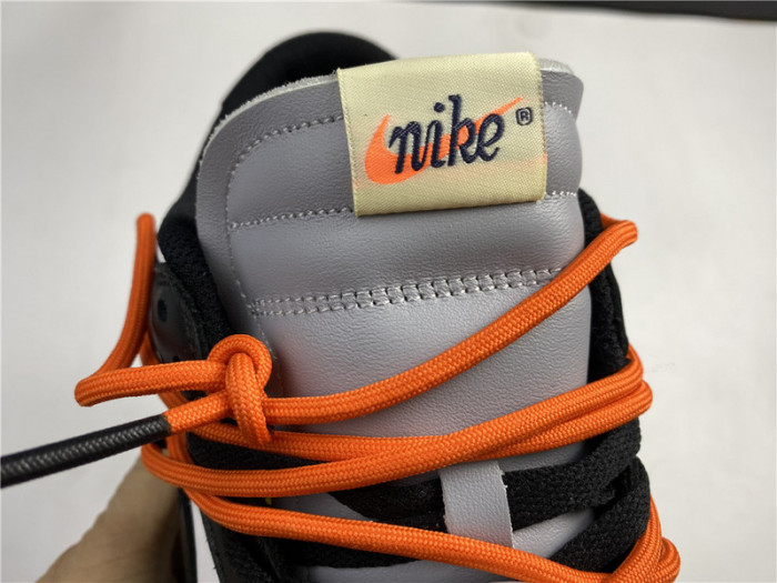 OFW x Nike Dunk Low CT0856-001