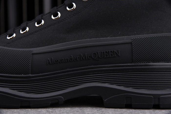 ALEXMQ Sneakers