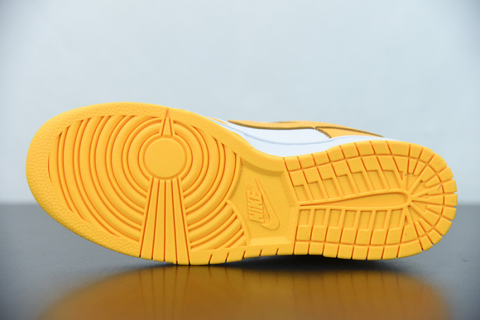 Nike Dunk Low WMNS “Laser Orange” DD1503-800