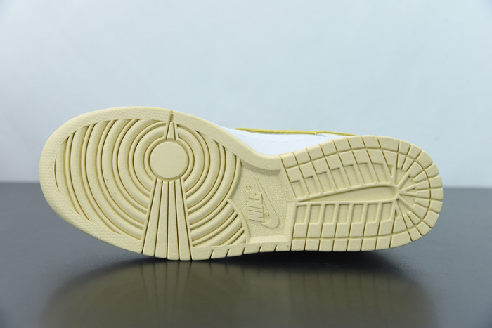 Nike Dunk Low “Yellow Strike” DM9467-700