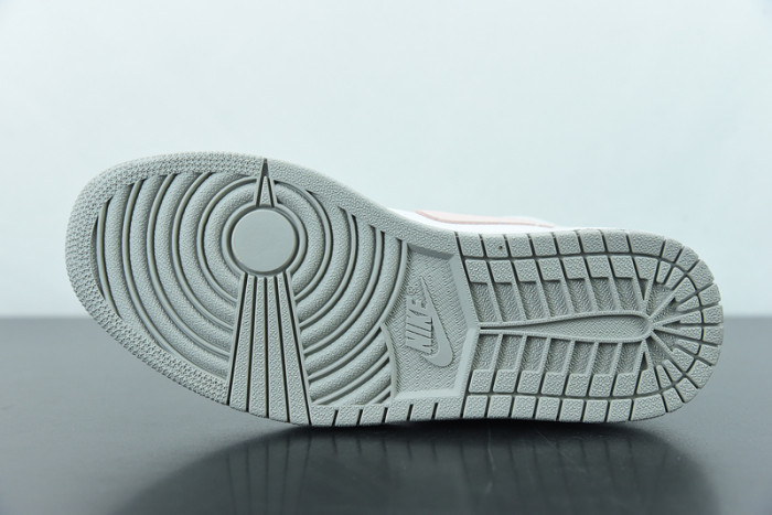 Air Jordan 1 Mid SE “Light Iron Ore” DN4045-001