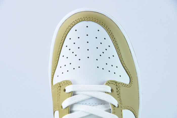 Nike Dunk Low Essential Paisley Pack Barley DH4401-104