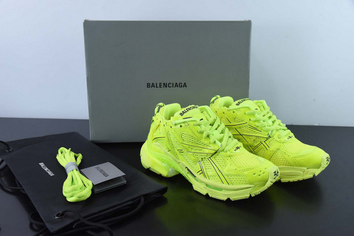 BALCIA RUNNER SNEAKER