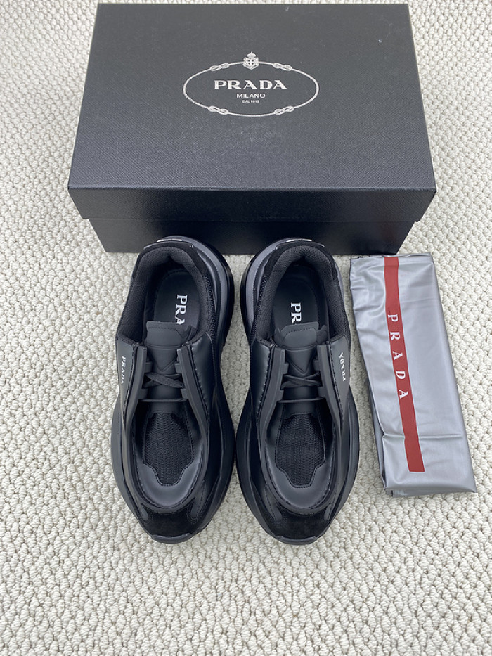 PRDA Sneaker