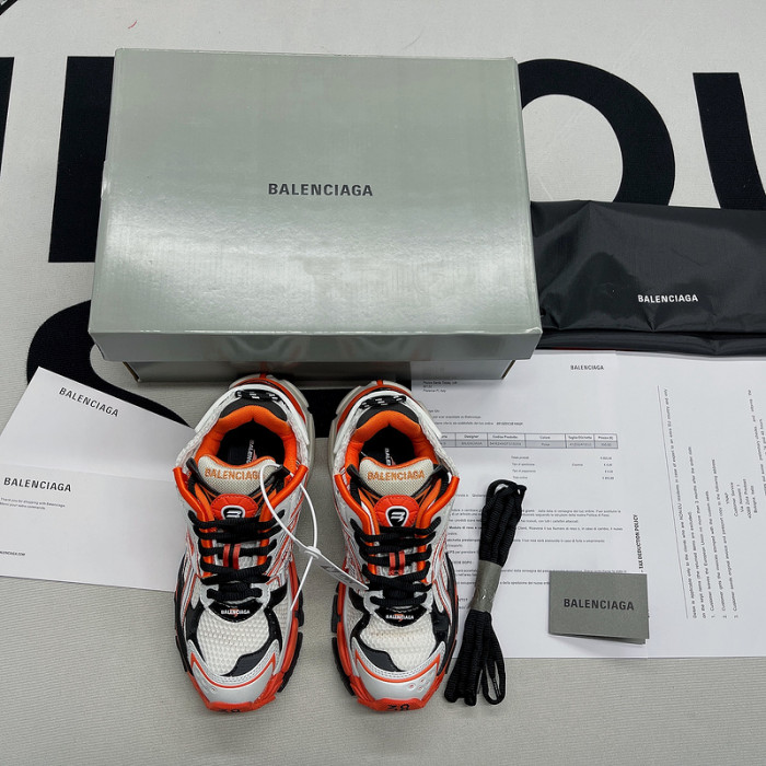 BALCIA RUNNER SNEAKER