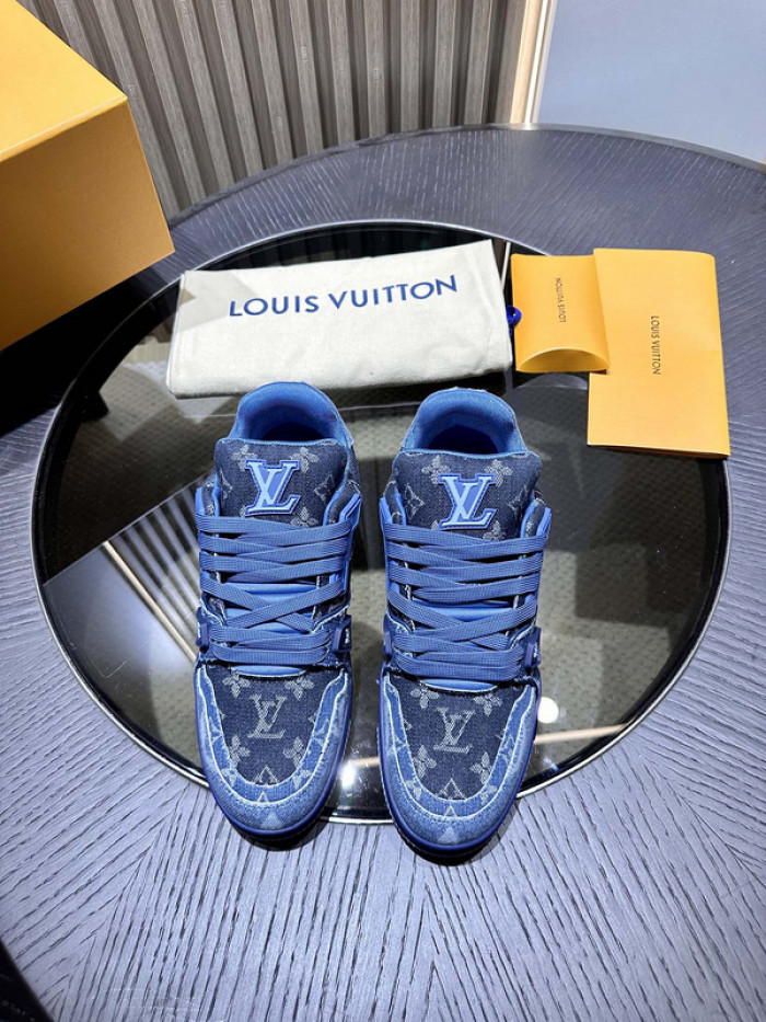 LUSV SNEAKERS