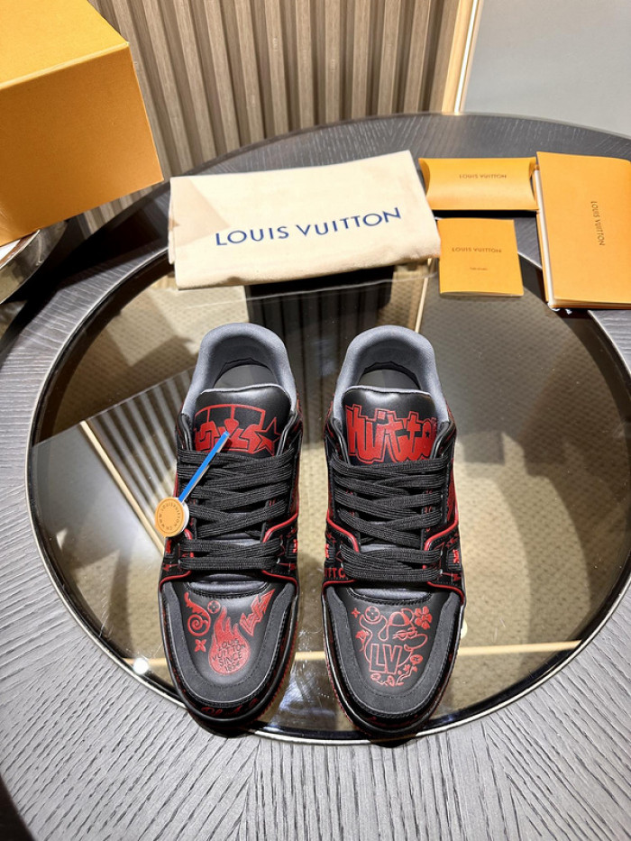LUSV SNEAKERS