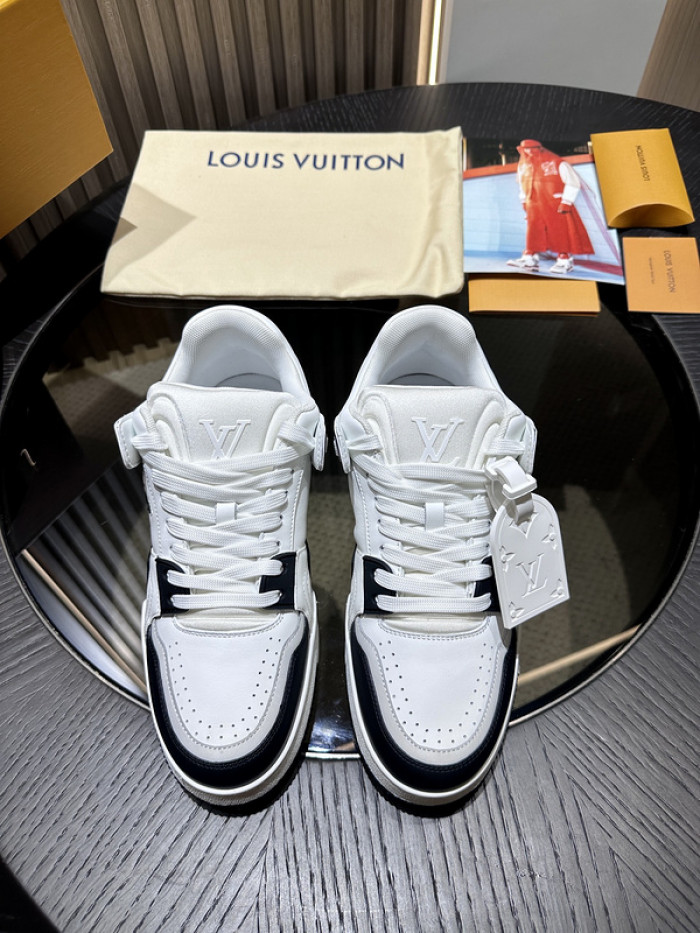 LUSV SNEAKERS