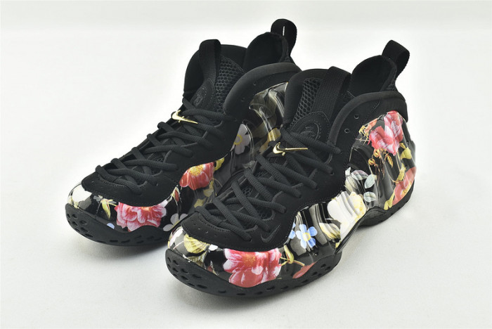 NIKE Air Foamposite One 