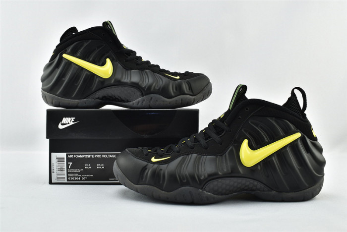 Nike Air Foamposite Pro Voltage 630304-071