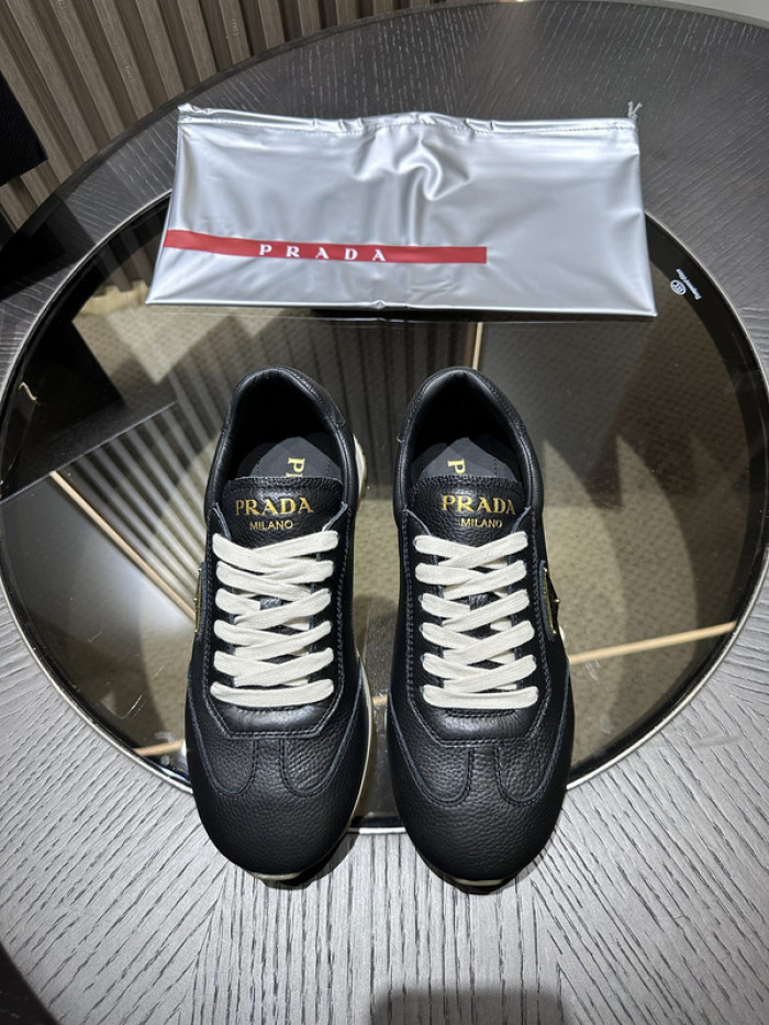 PRDA Sneaker