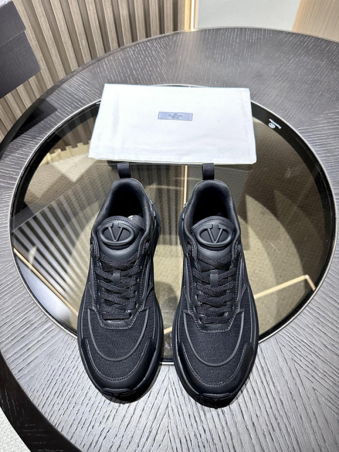 VALENTINO GARAVANI SNEAKER