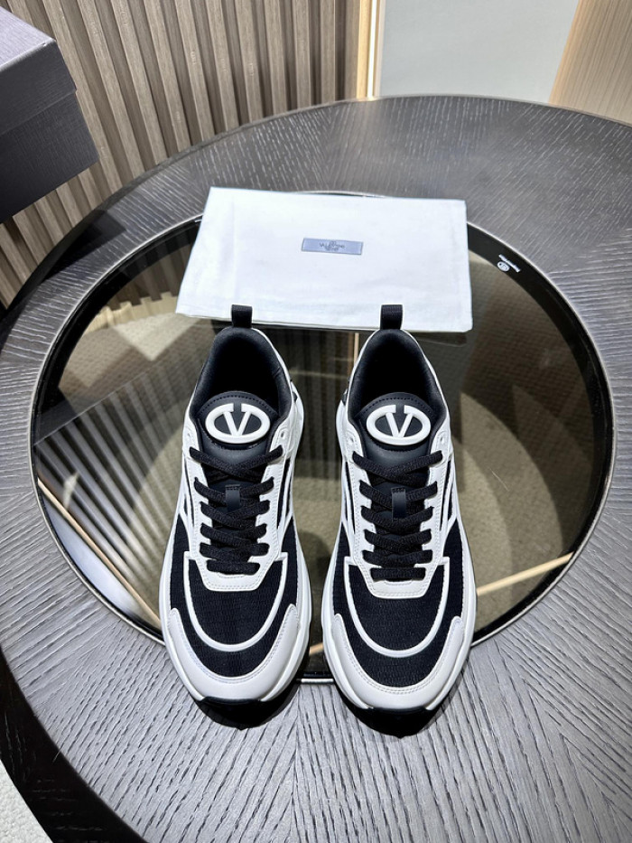 VALENTINO GARAVANI SNEAKER
