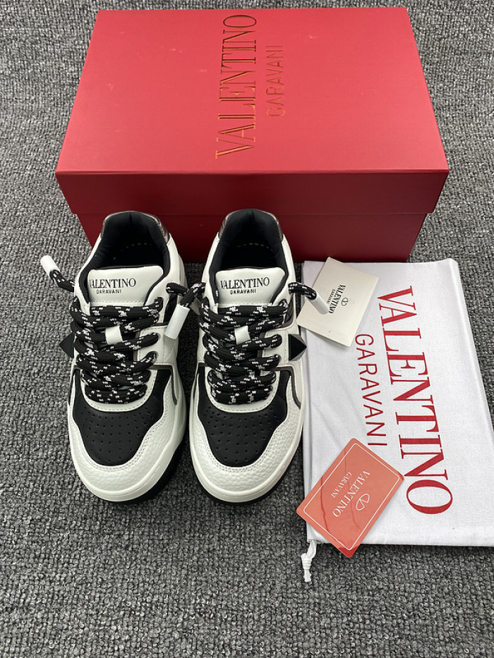 VALENTINO GARAVANI SNEAKER