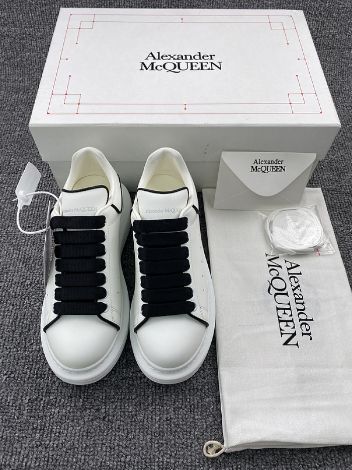 ALEXMQ Sneakers