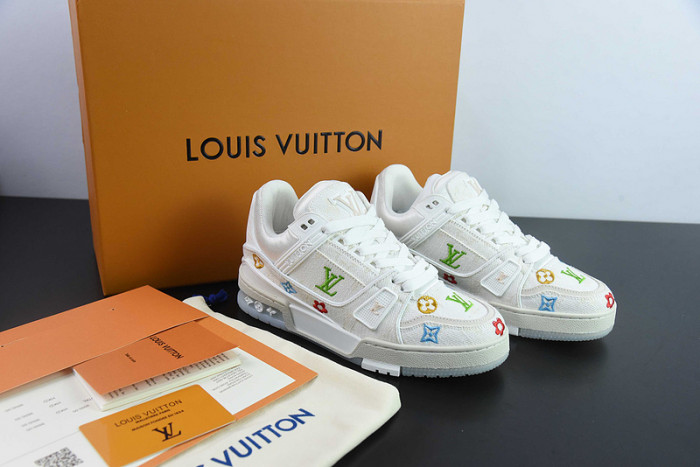 LUSV SNEAKERS