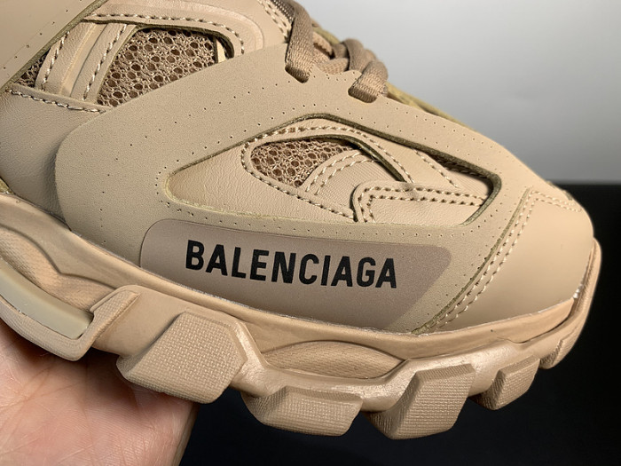 BALCIA Track SNEAKER