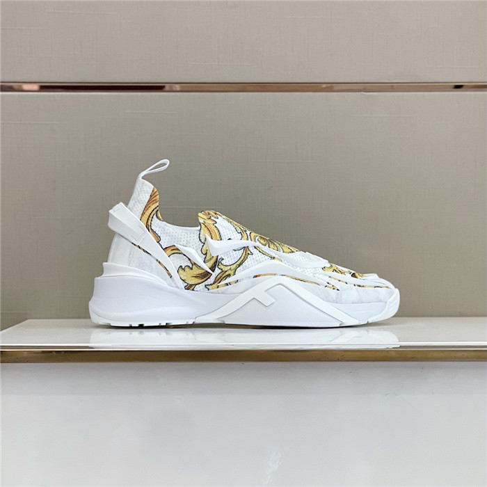 VRCE Sneaker