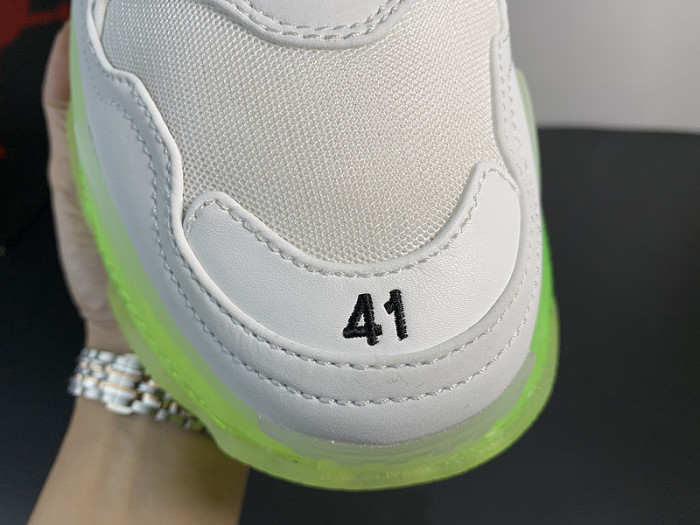 BALCIA TRIPLE S SNEAKER