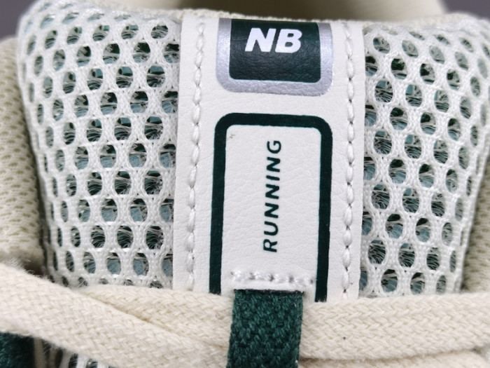 New Balance 1906R "White & Green" M1906RQ