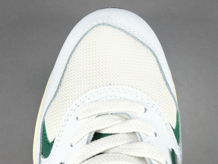 New Balance 580 White Nightwatch Green MT580RCA