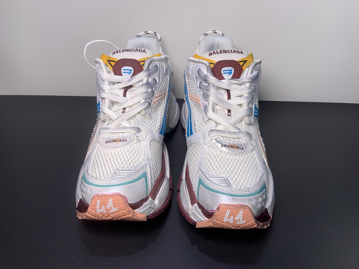 BALCIA RUNNER SNEAKER