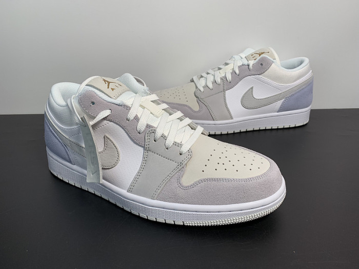 Air Jordan 1 Low "Paris" CV3043-100