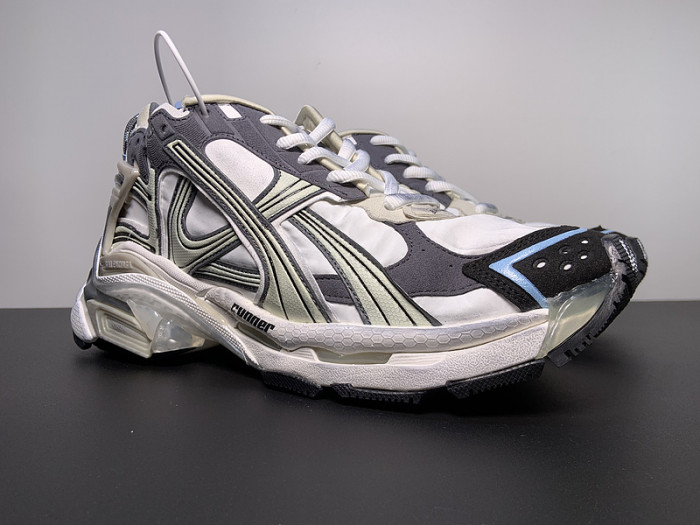 BALCIA RUNNER SNEAKER