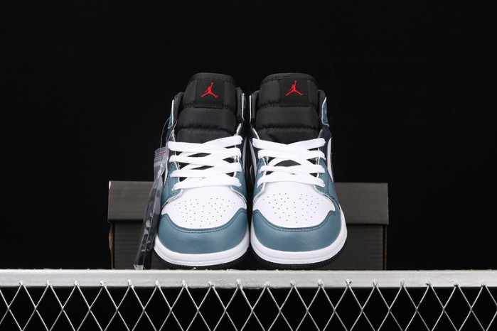 Air jordan 1 kids shoes