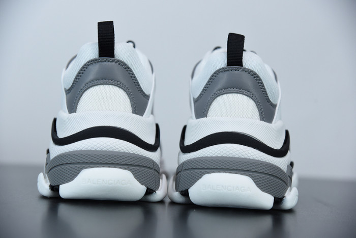 BALCIA Triple S Sneaker