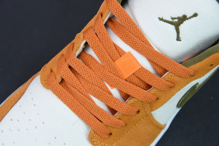 Air Jordan 1 Low Suede DH6931-102