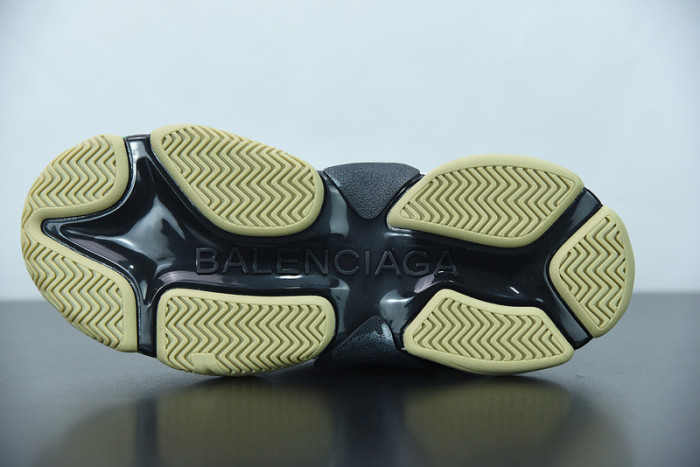 BALCIA Triple S Sneaker