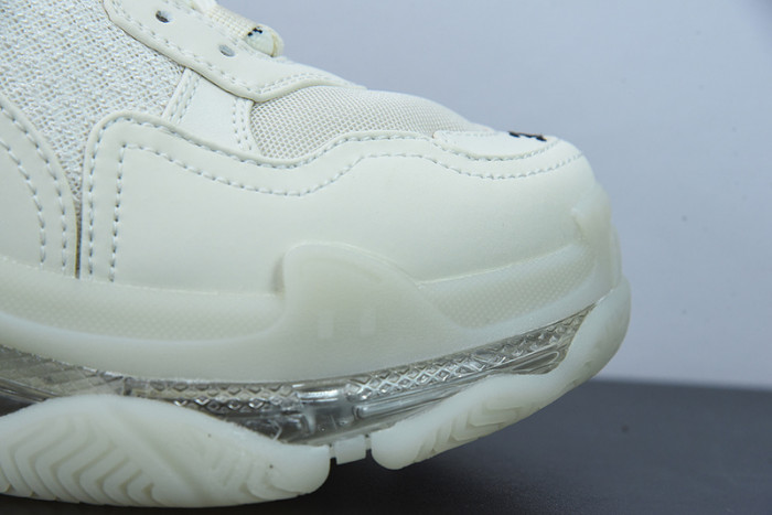 BALCIA Triple S Sneaker