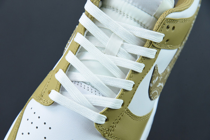 Nike Dunk Low Essential Paisley Pack Barley DH4401-104