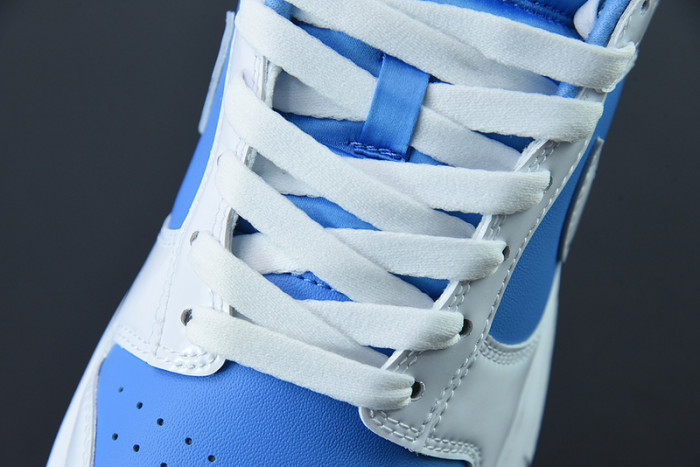 Nike Dunk Low Reverse UNC DJ9955-101