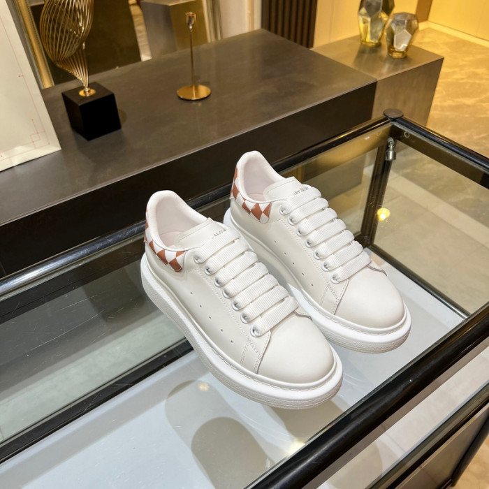 ALEXMQ Sneakers
