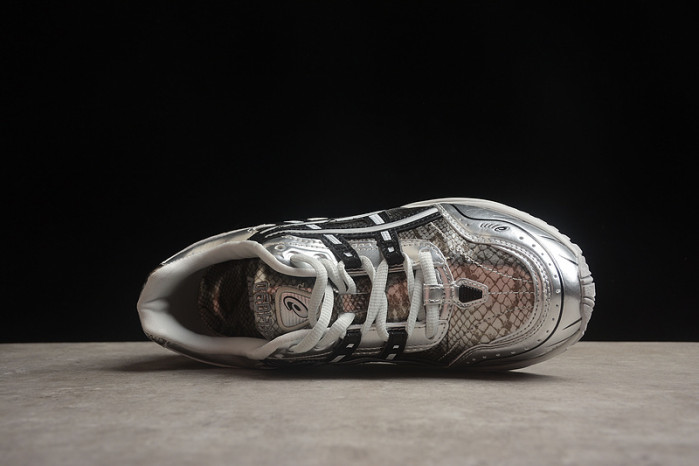 As*ic*s kiks x As*ic*s gel-1090 blade 