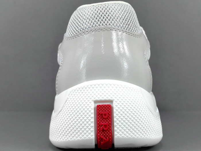PRDA Sneaker