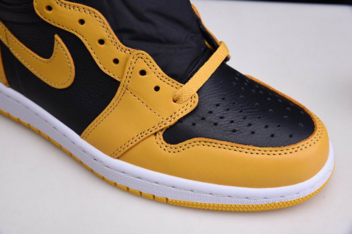Air Jordan 1 High OG “Pollen 555088-701