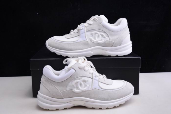 CHNL Sneaker