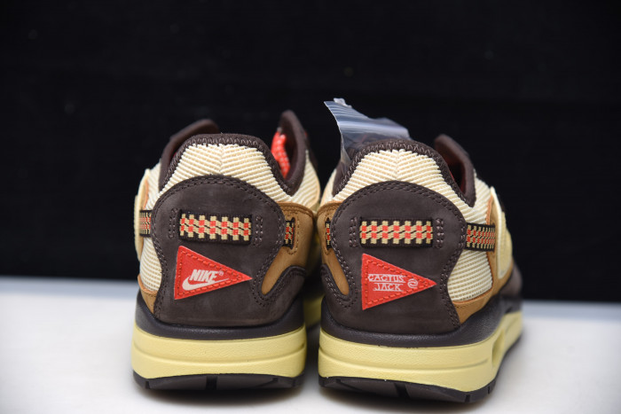 Travis Scott x Nike Air Max 1 DO9392-200
