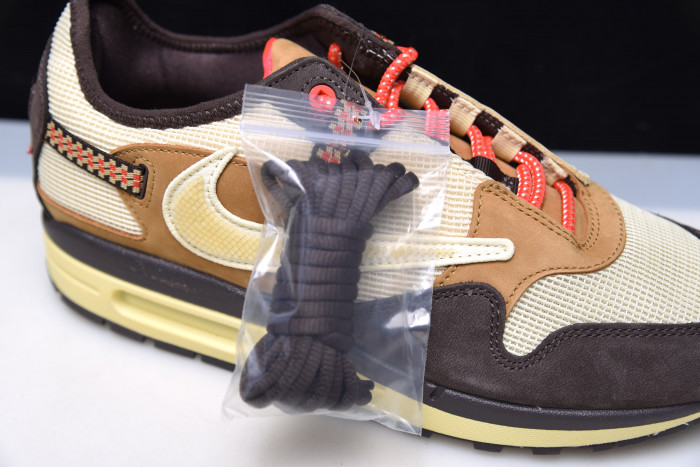 Travis Scott x Nike Air Max 1 DO9392-200