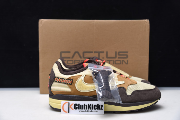 Travis Scott x Nike Air Max 1 DO9392-200