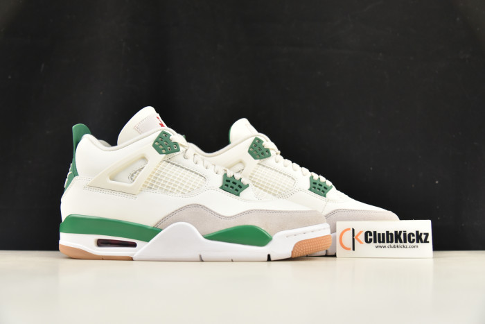 Jordan 4 Retro SB Pine Green - DR5415-103